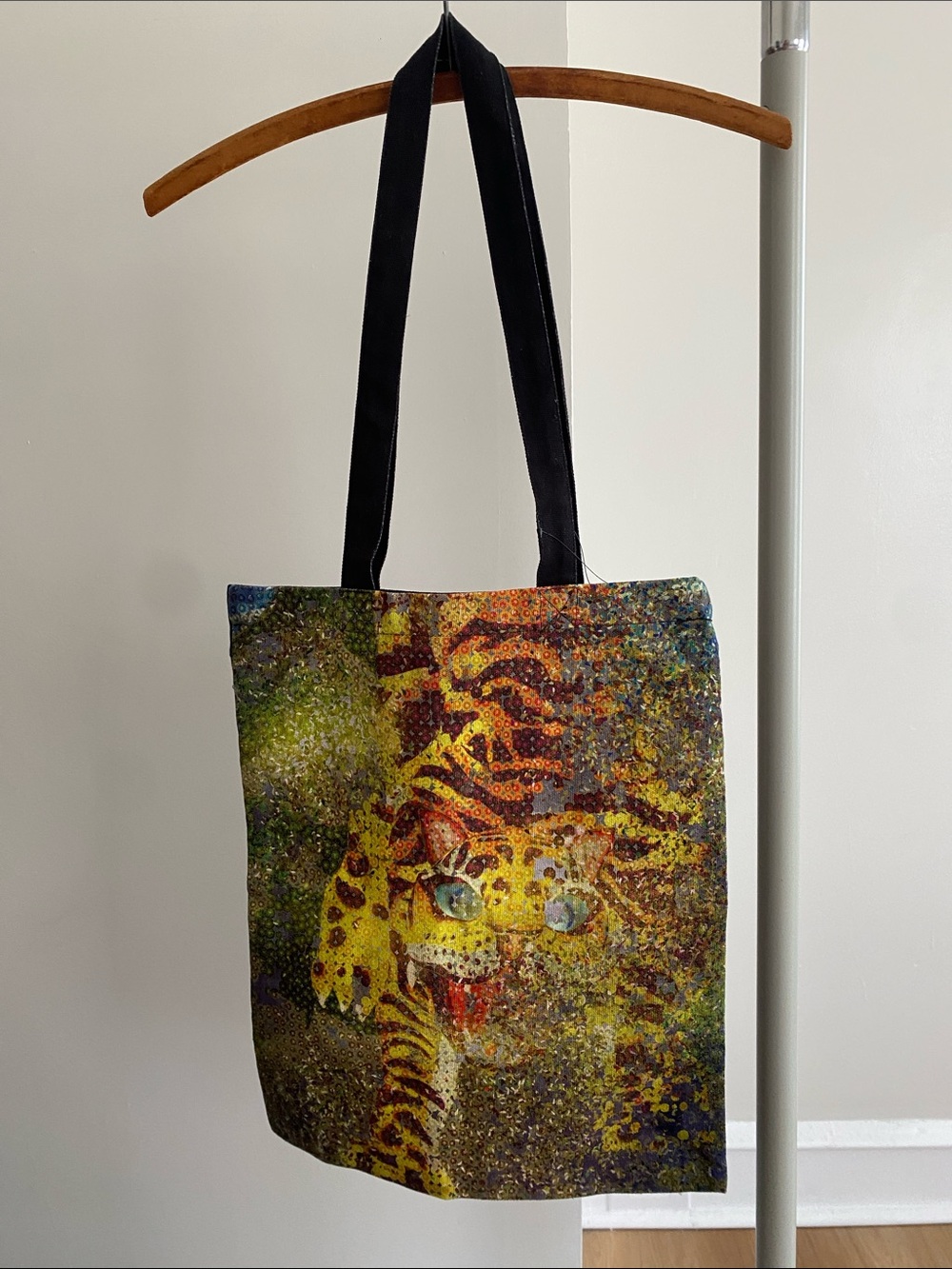 NWT Pace Beijing Tiger Canvas Tote Bag Chrysanthemum Tiger 2017 exhibition